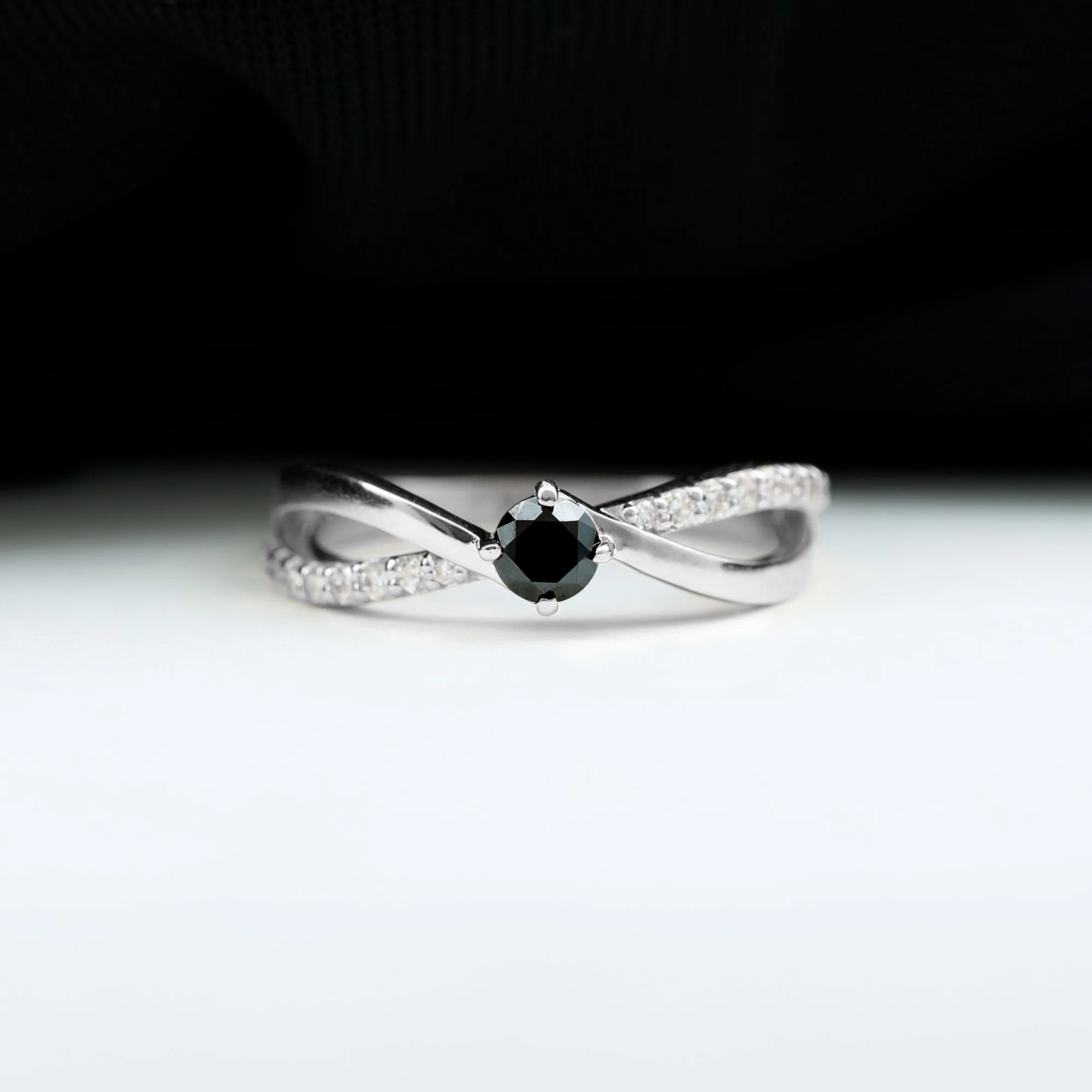 0.50 CT Black Onyx Solitaire and Diamond Infinity Ring