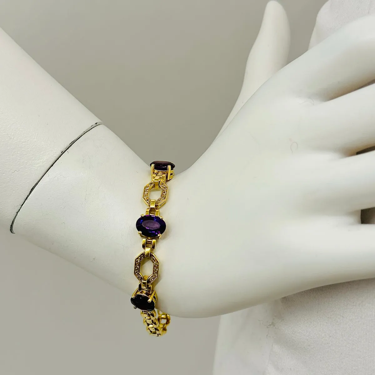 18K Gold Bracelet with Amethyst and Diamonds