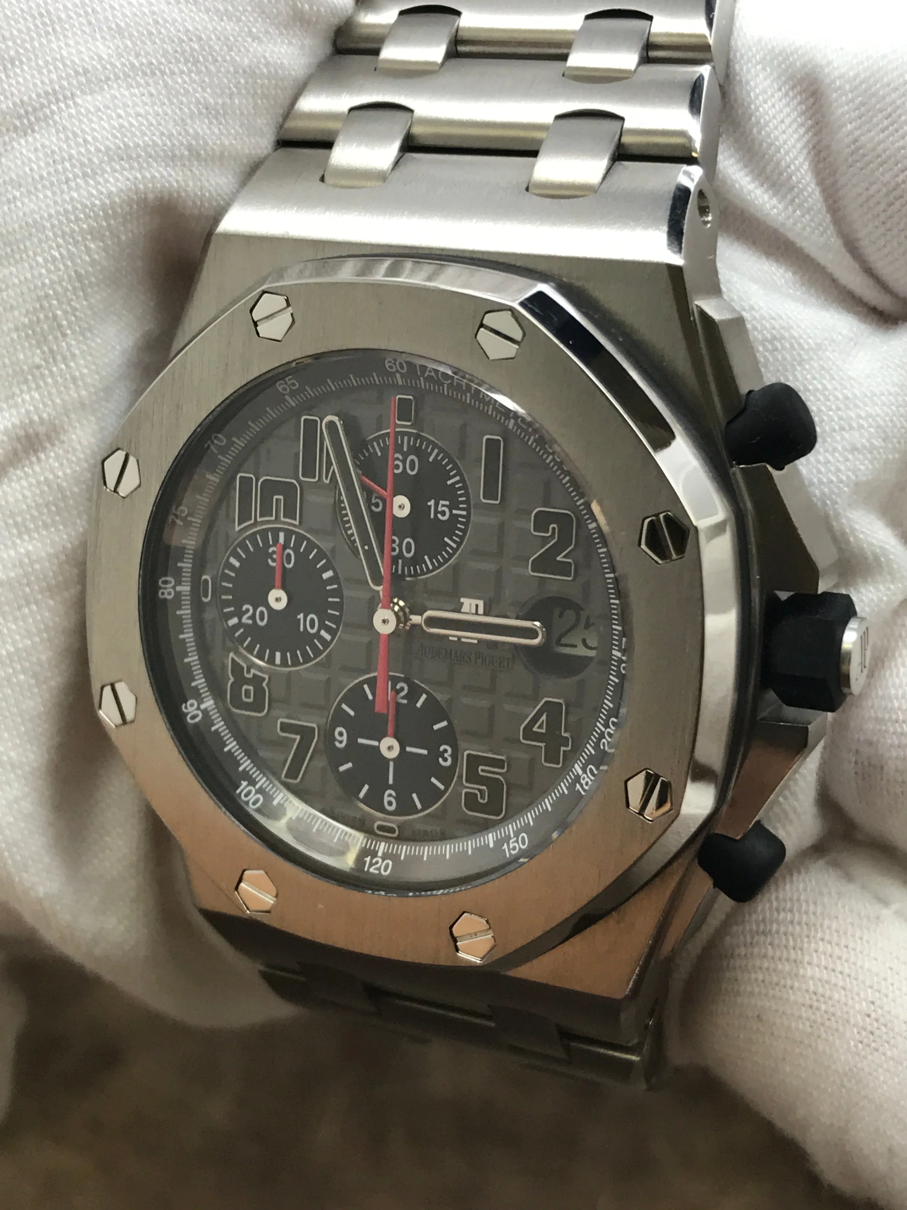 Audemars Piguet Royal Oak Offshore 26170TI Grey Dial Automatic  Men's Watch