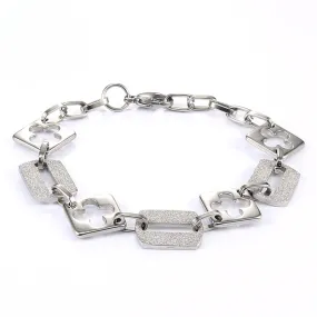 Chic Flower-Inspired Titanium Steel Bracelet for Women - Personalized Everyday Jewelry