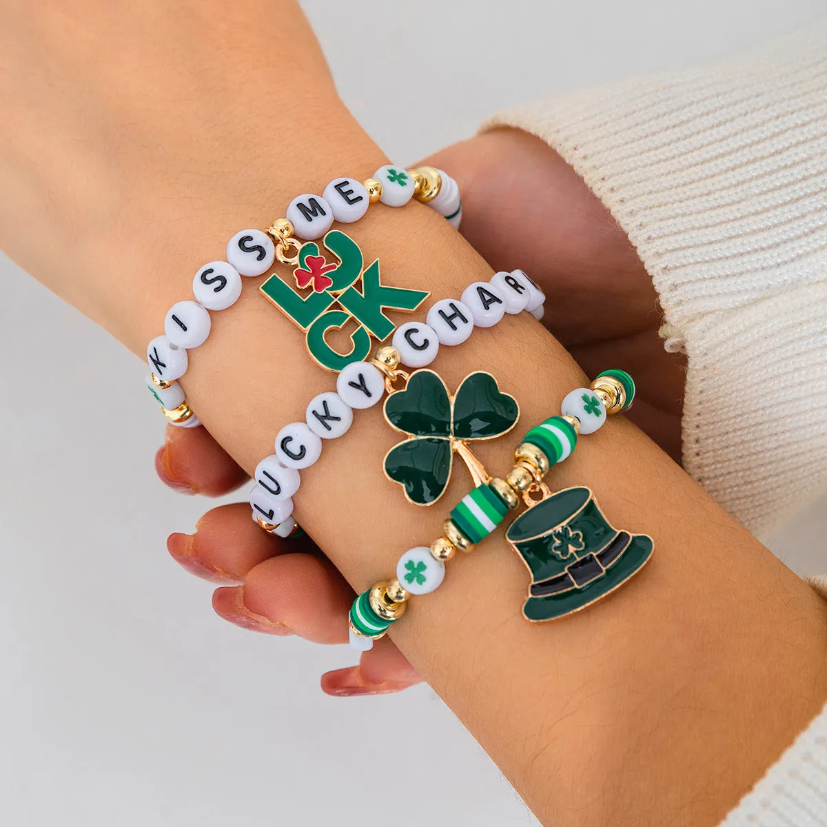 European and American Festival Gifts, Lucky Clover Letter Bracelet, Elegant Green Beaded Beer Festival Jewelry