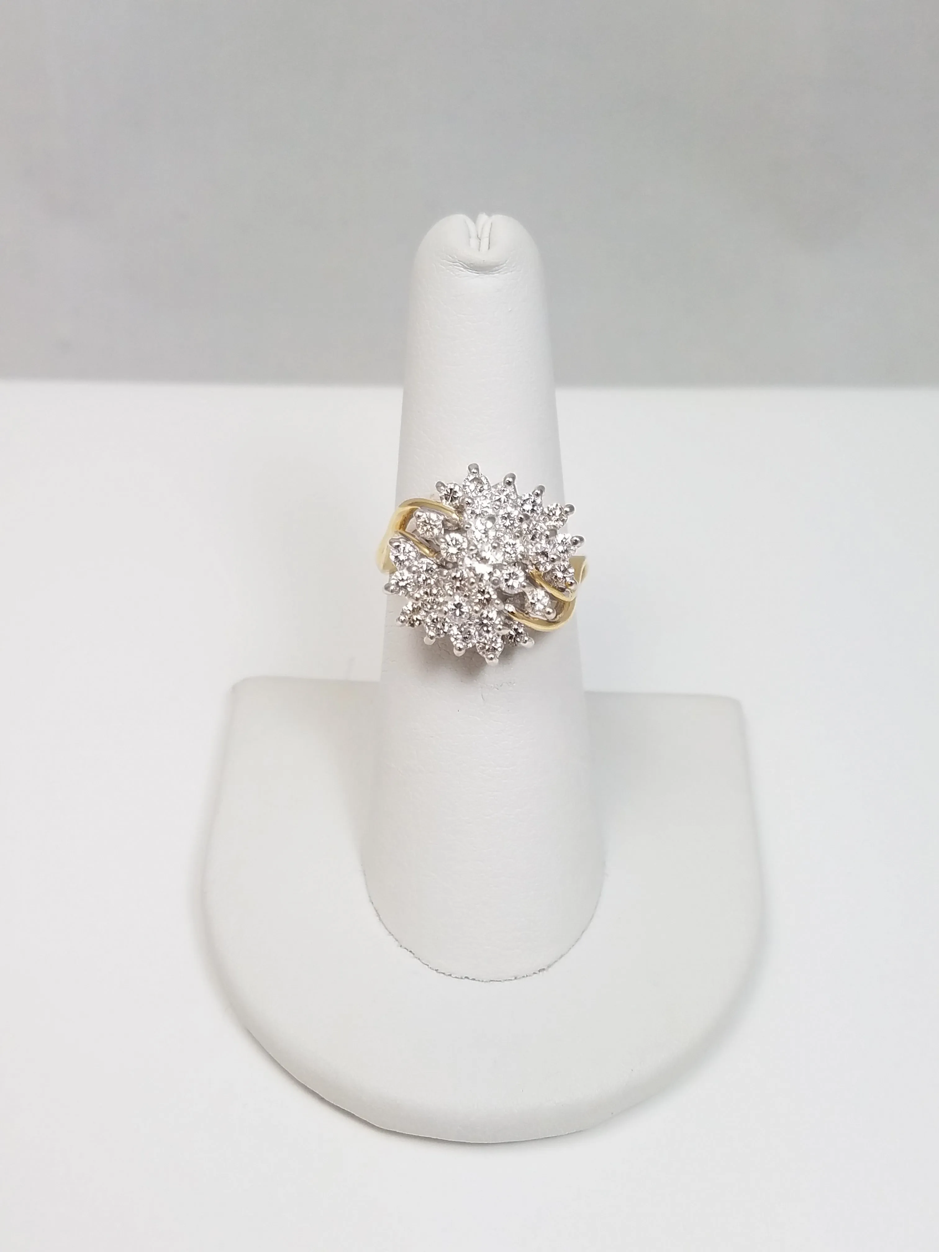 Fashionable 14k Yellow Gold Natural Diamond Cluster Ring