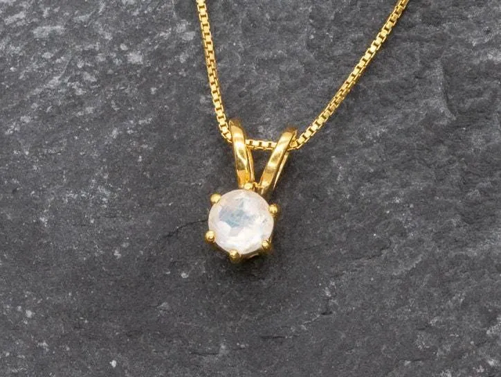 Gold Moonstone Pendant - Rainbow Moonstone Necklace - Gold Dainty Pendant