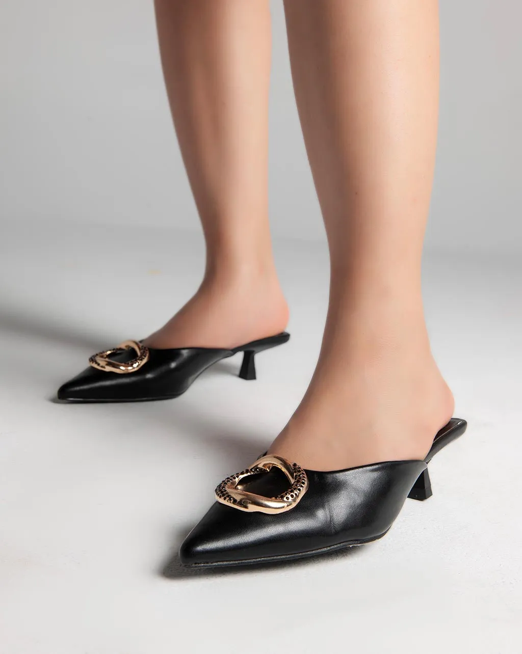 Golden Ring Closed Toe Mules - Sandals - Black