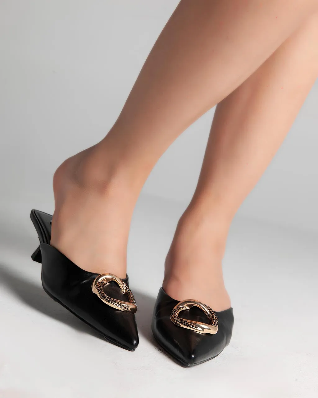 Golden Ring Closed Toe Mules - Sandals - Black