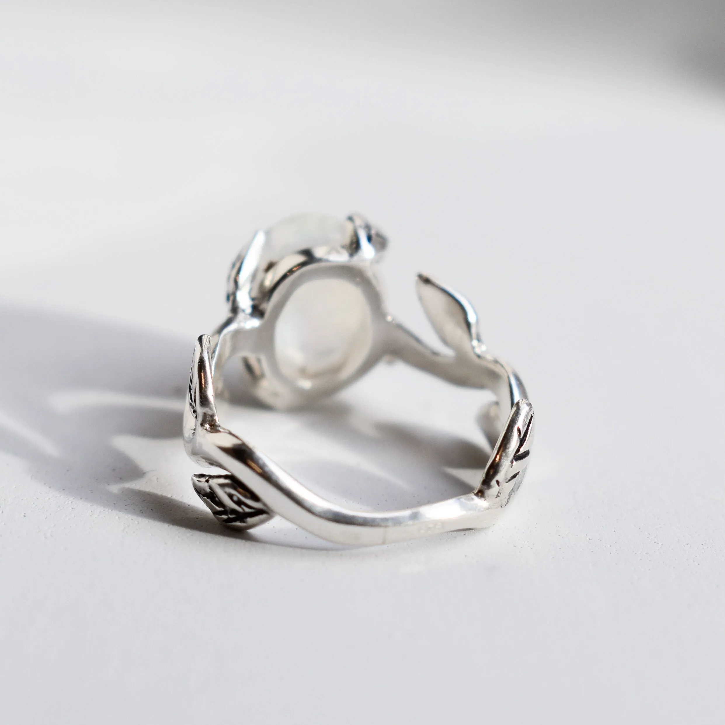 Leaf Moonstone Ring - Genuine Moonstone Ring - Vintage Solitaire Ring