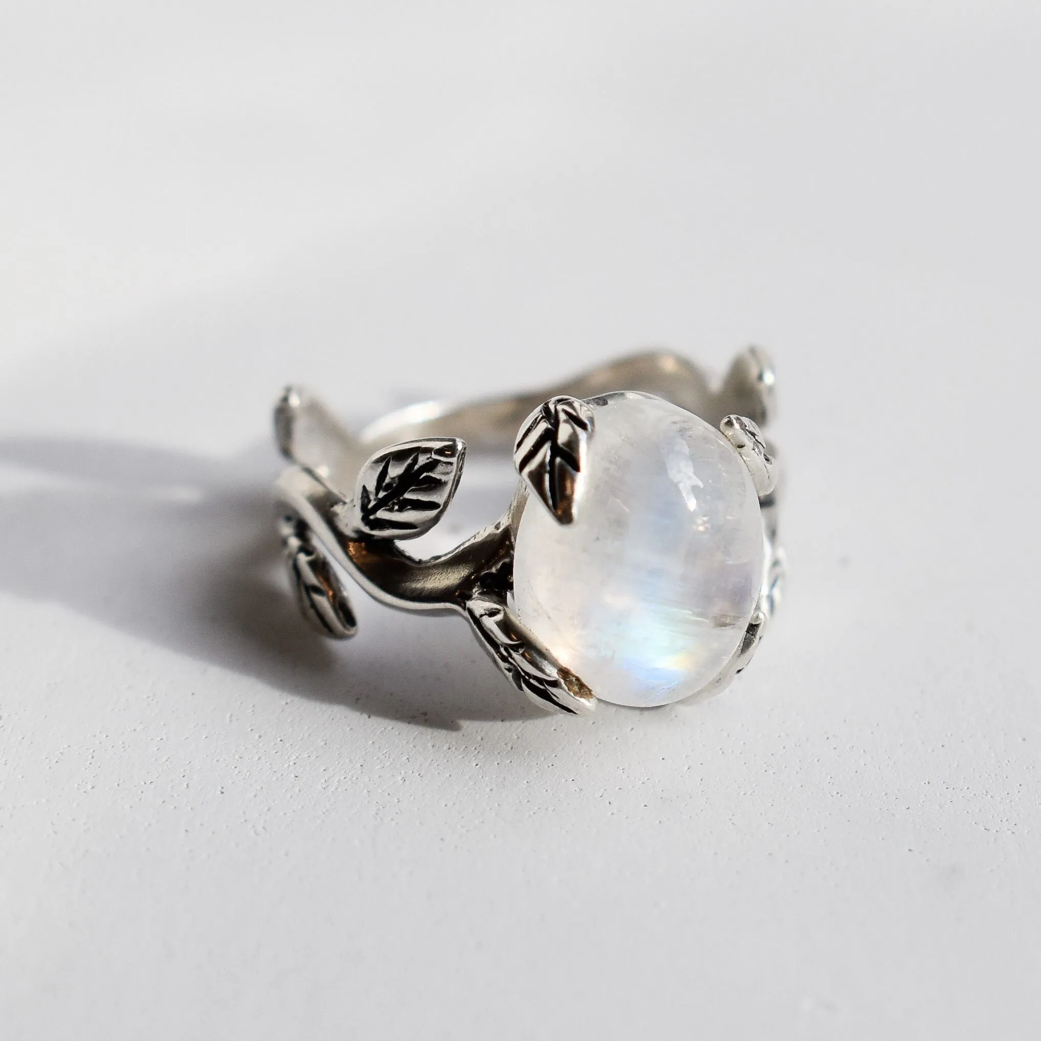 Leaf Moonstone Ring - Genuine Moonstone Ring - Vintage Solitaire Ring