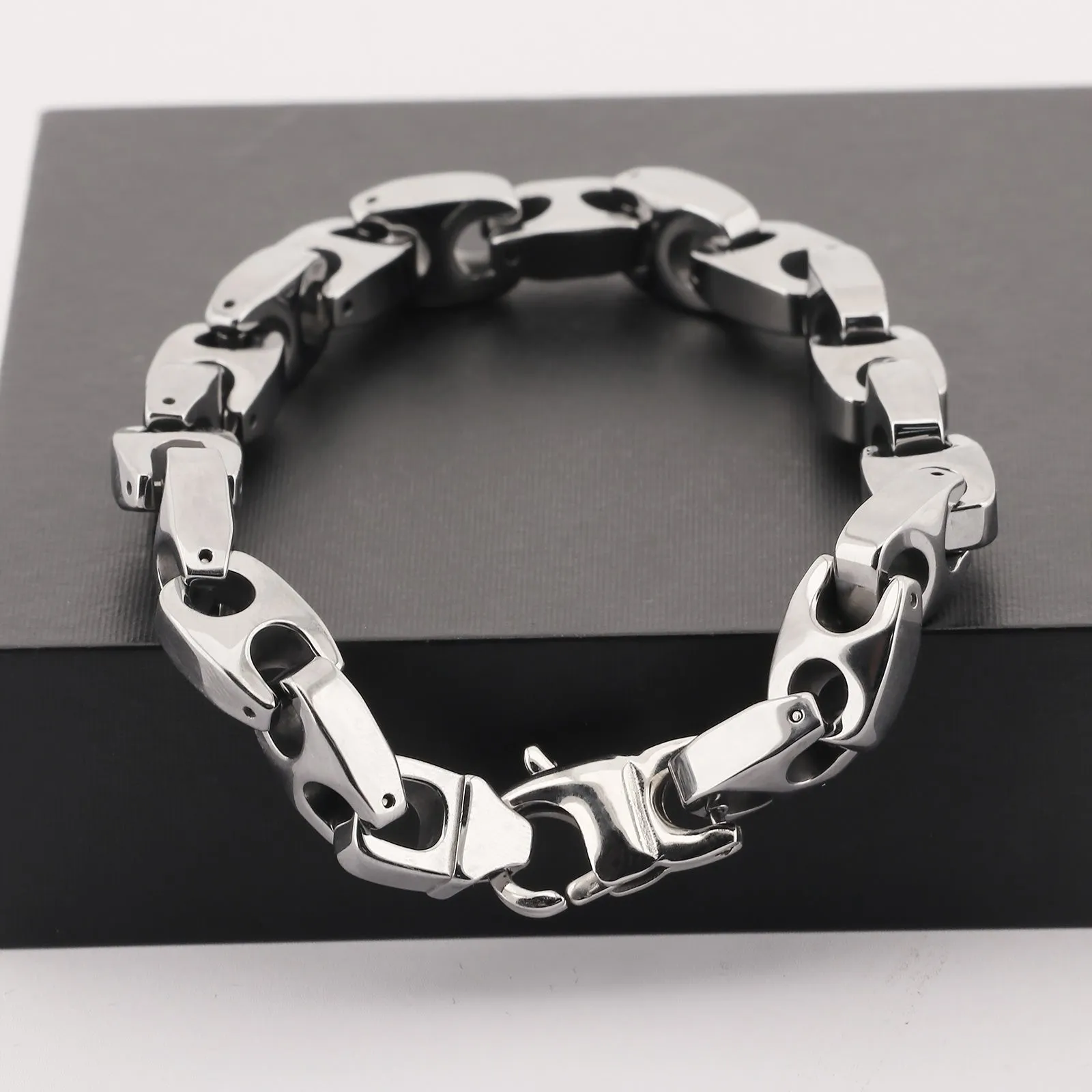 Men's Titanium Stainless Steel Bracelet – Unique Chain Link Design, Hypoallergenic and Durable for Everyday Wear