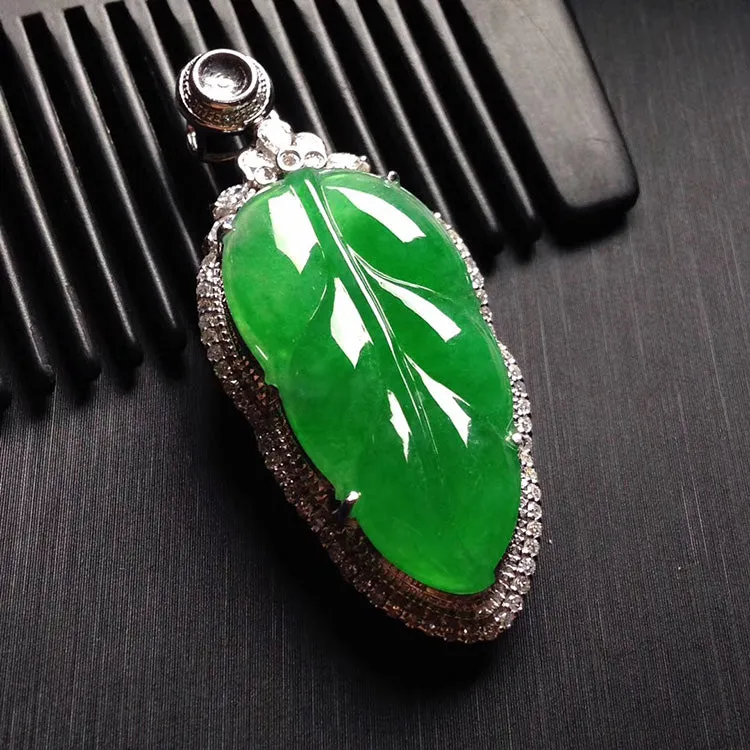 Natural Jade Pendant Jadeite Gold Pendant PT328