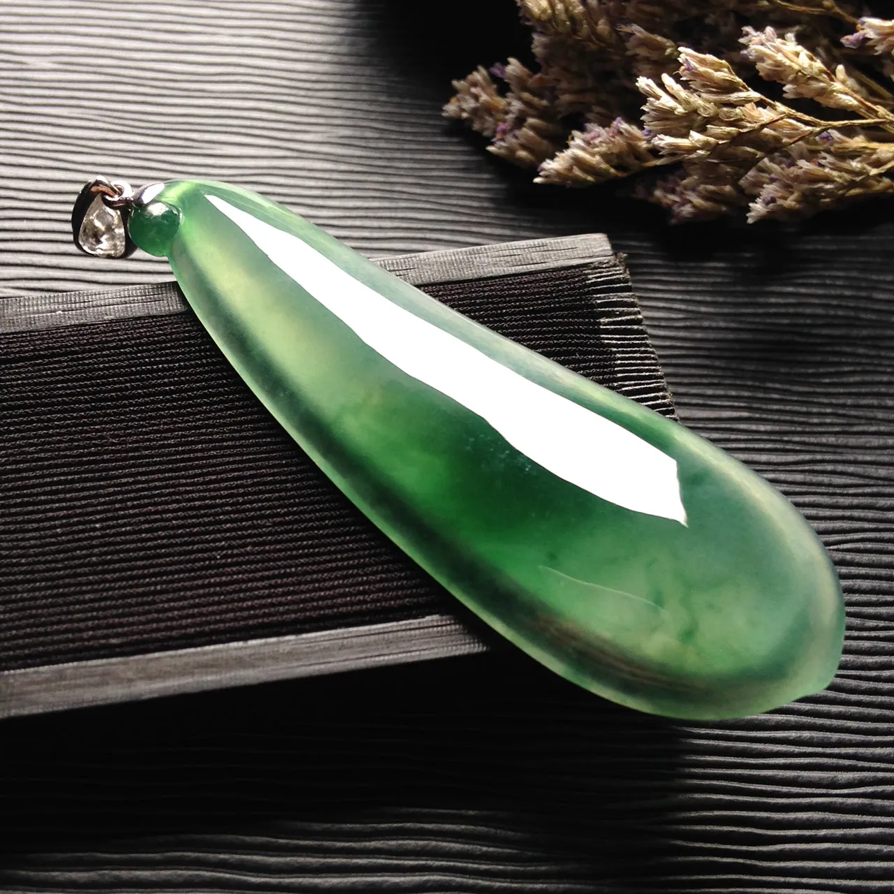 Natural Jade Pendant Jadeite Pendant PT539