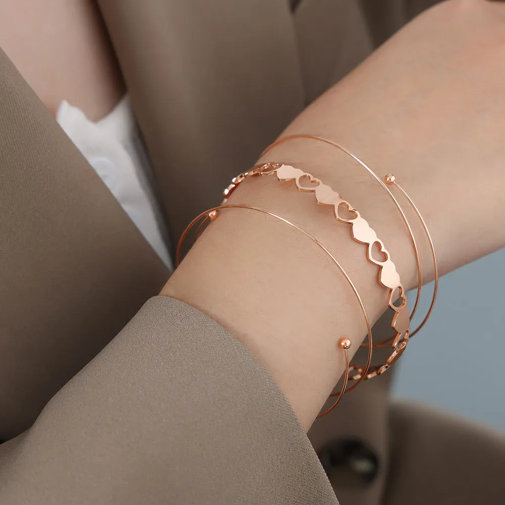 Peach Heart Rose Gold Bracelet with a Touch of Elegance