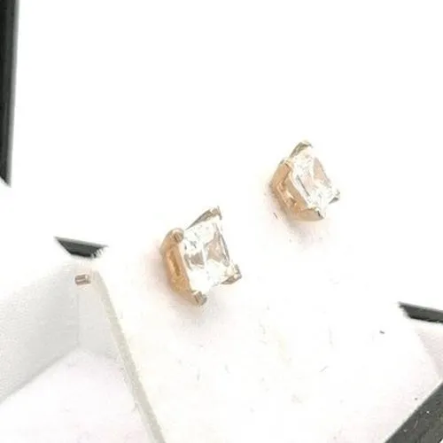 Princess Cut CZ 9ct Studs