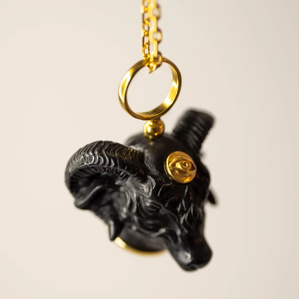 Ram pendant black - final sale