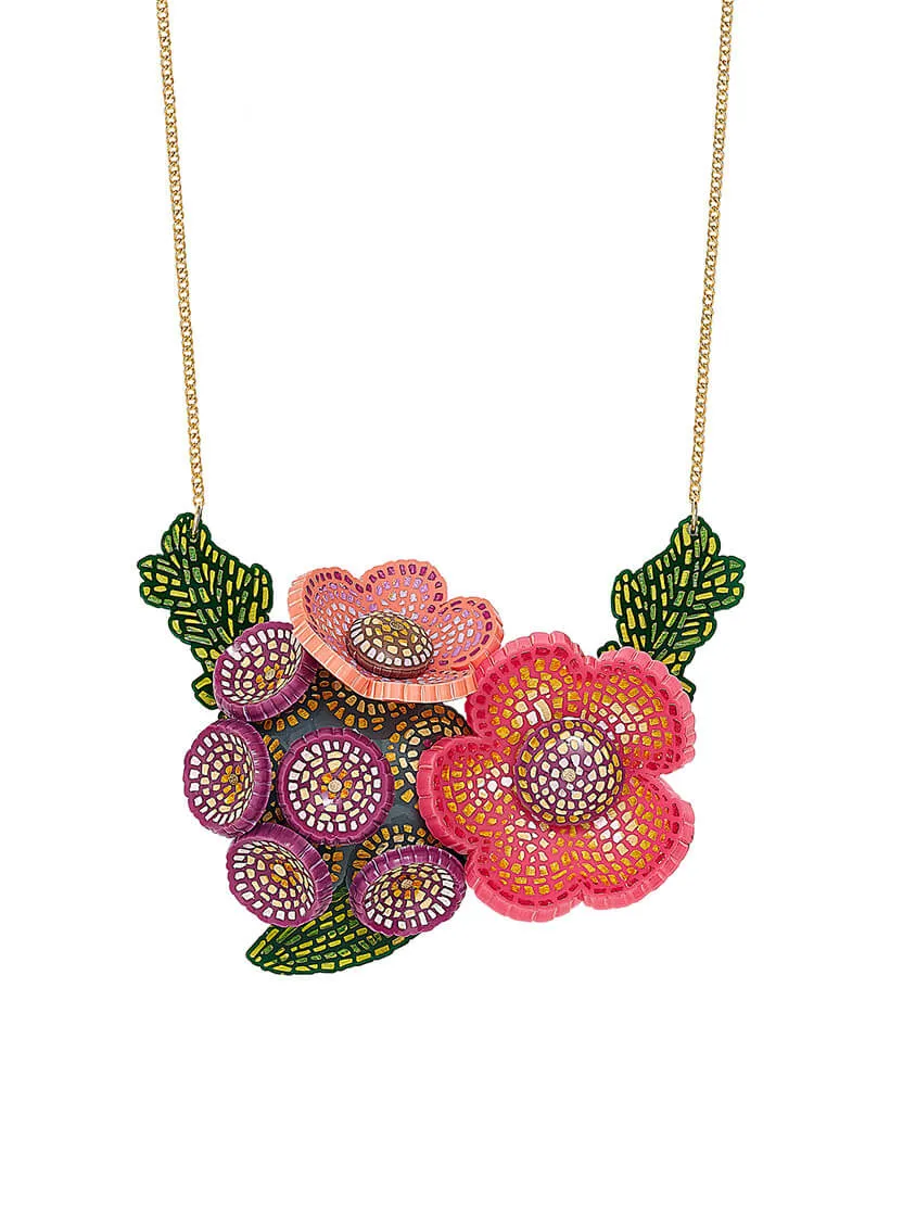 Roman Flowers Necklace