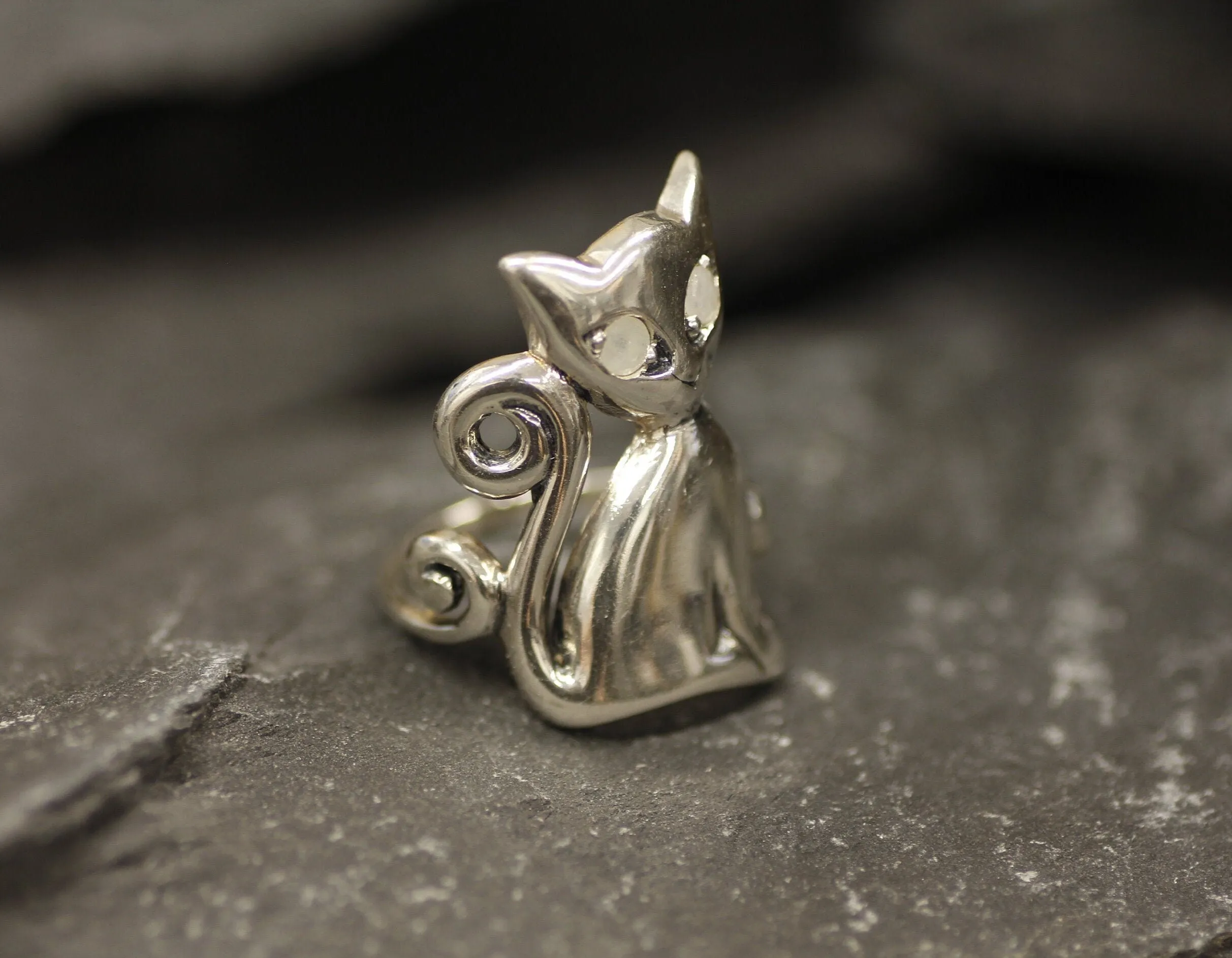 Silver Cat Ring - Rainbow Moonstone Ring - Cat Lover Ring