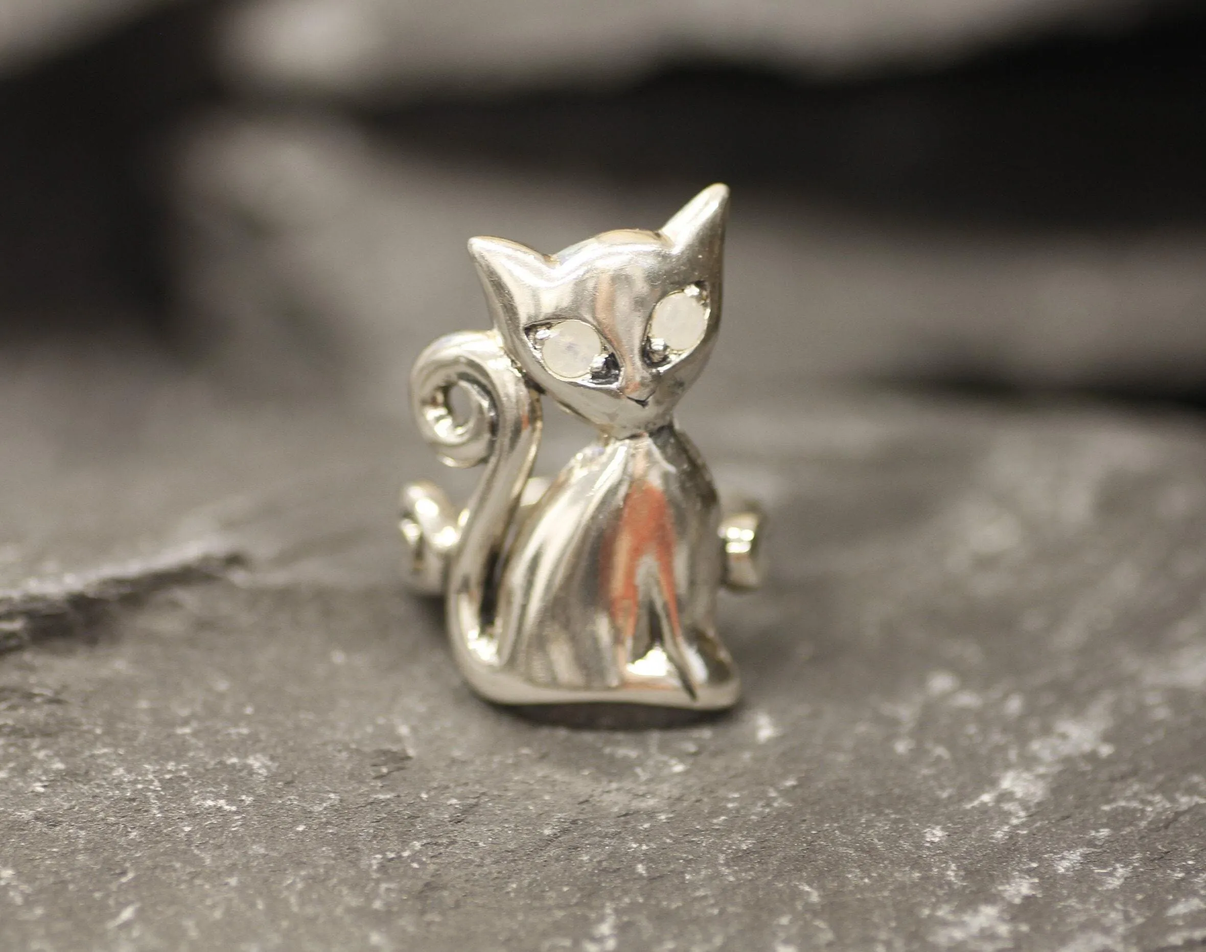 Silver Cat Ring - Rainbow Moonstone Ring - Cat Lover Ring