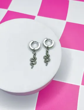 SNAKE CLASP EARRINGS