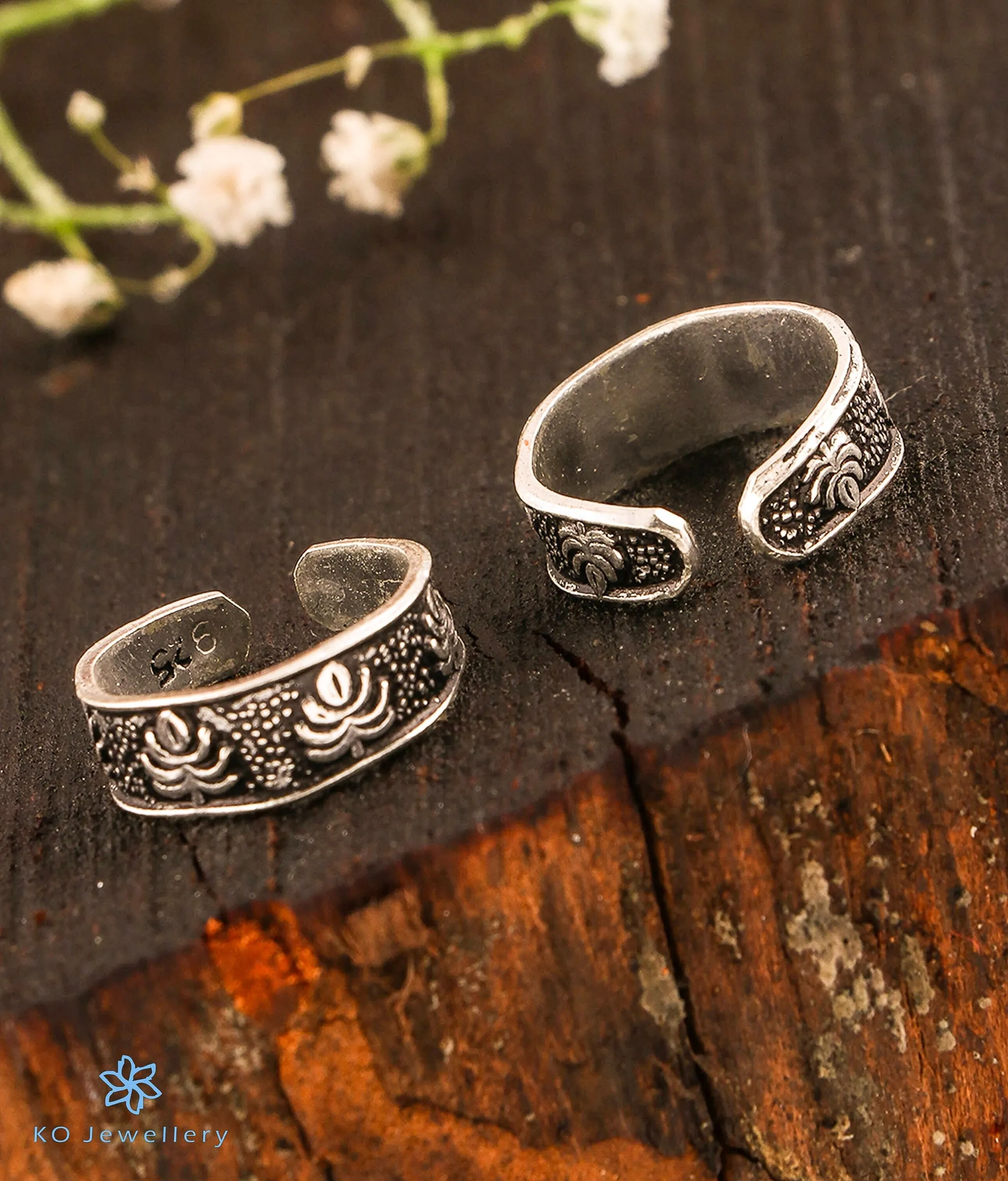 The Saba Silver Toe-Rings